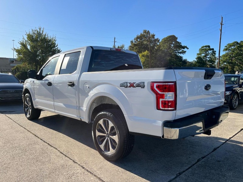 Ford F-150 Vehicle Full-screen Gallery Image 08