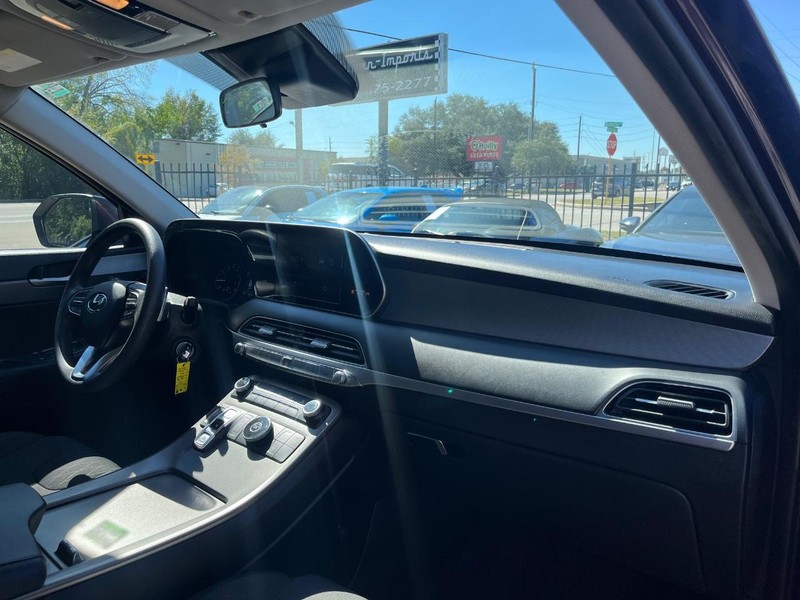 Hyundai Palisade Vehicle Full-screen Gallery Image 13