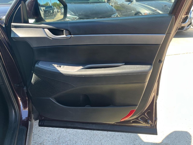 Hyundai Palisade Vehicle Full-screen Gallery Image 15