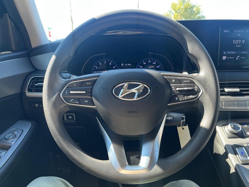 Hyundai Palisade Vehicle Full-screen Gallery Image 22