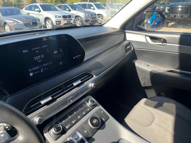 Hyundai Palisade Vehicle Full-screen Gallery Image 26