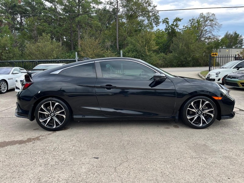 Honda Civic Si Coupe Vehicle Full-screen Gallery Image 05