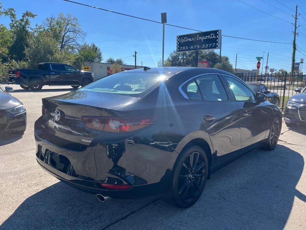 Mazda Mazda3 Sedan Vehicle Full-screen Gallery Image 06