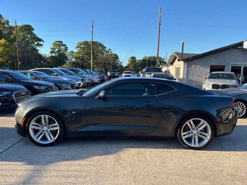 Chevrolet Camaro Vehicle Full-screen Gallery Image 09