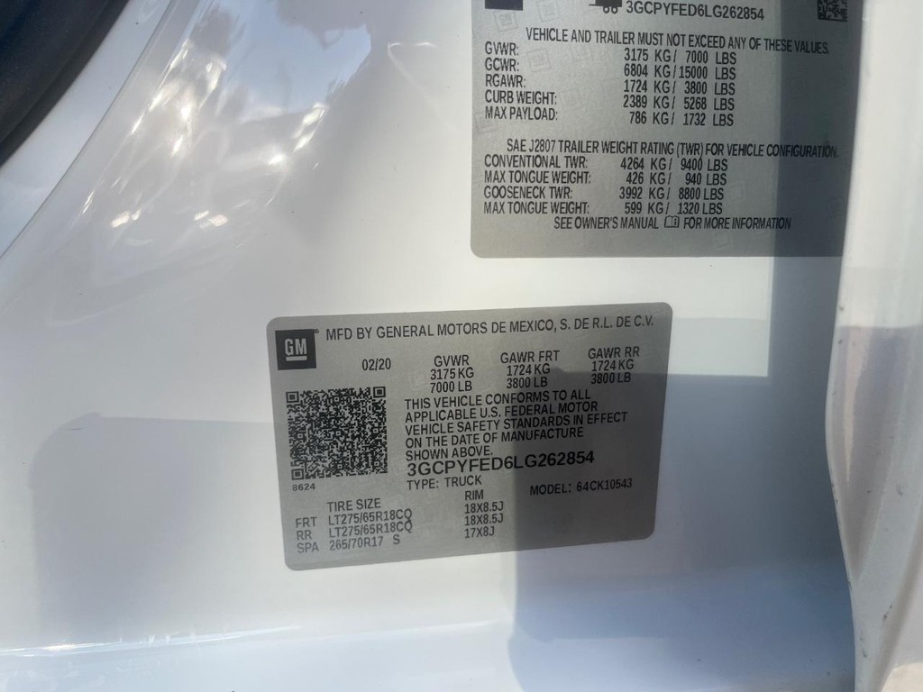 Chevrolet Silverado 1500 Vehicle Full-screen Gallery Image 28