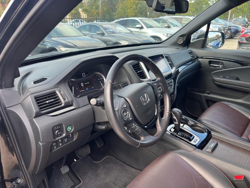 Honda Ridgeline Vehicle Full-screen Gallery Image 10