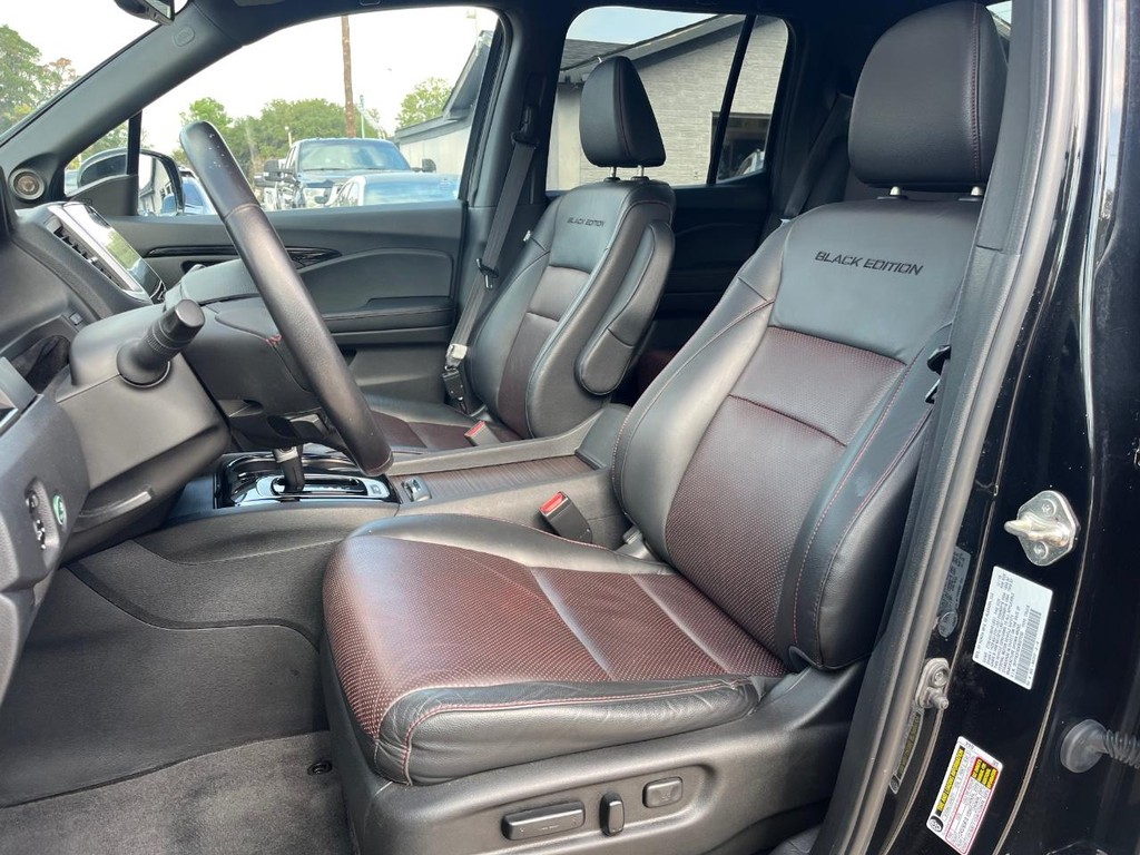 Honda Ridgeline Vehicle Full-screen Gallery Image 11