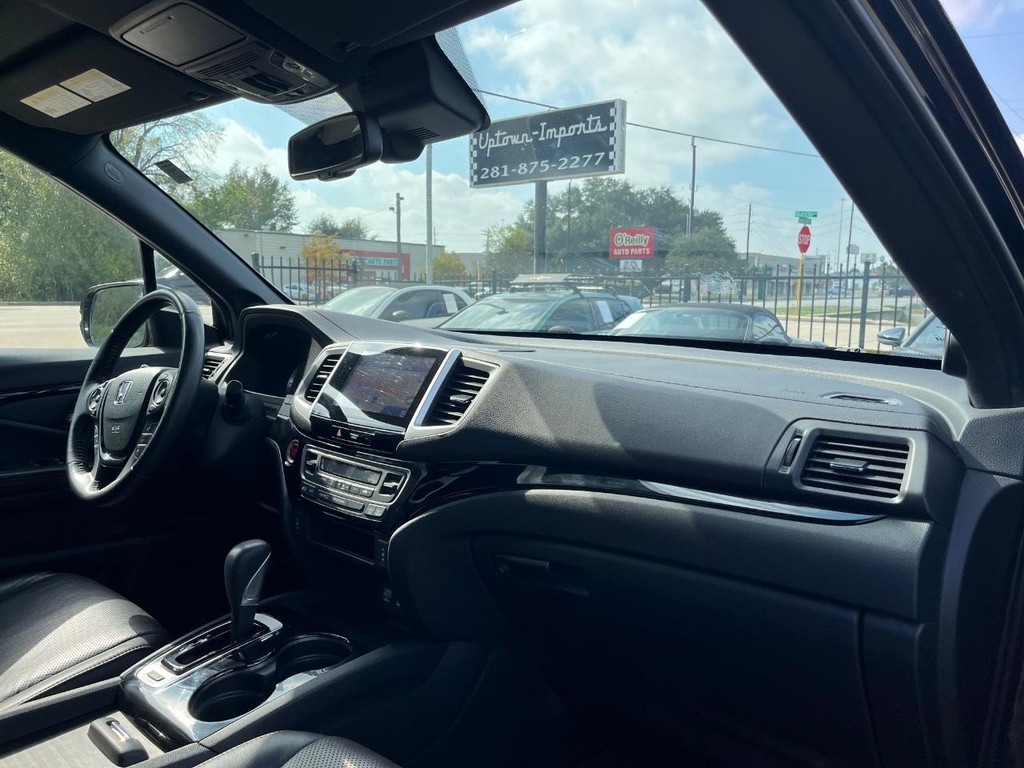 Honda Ridgeline Vehicle Full-screen Gallery Image 13