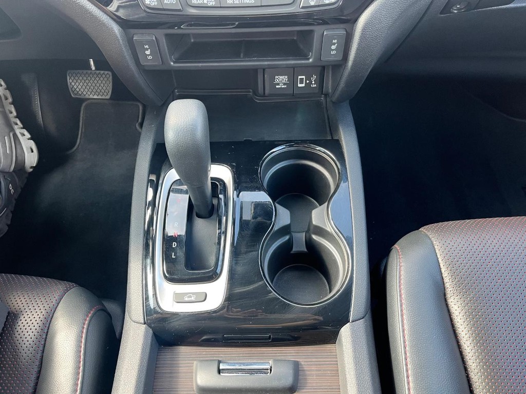 Honda Ridgeline Vehicle Full-screen Gallery Image 26