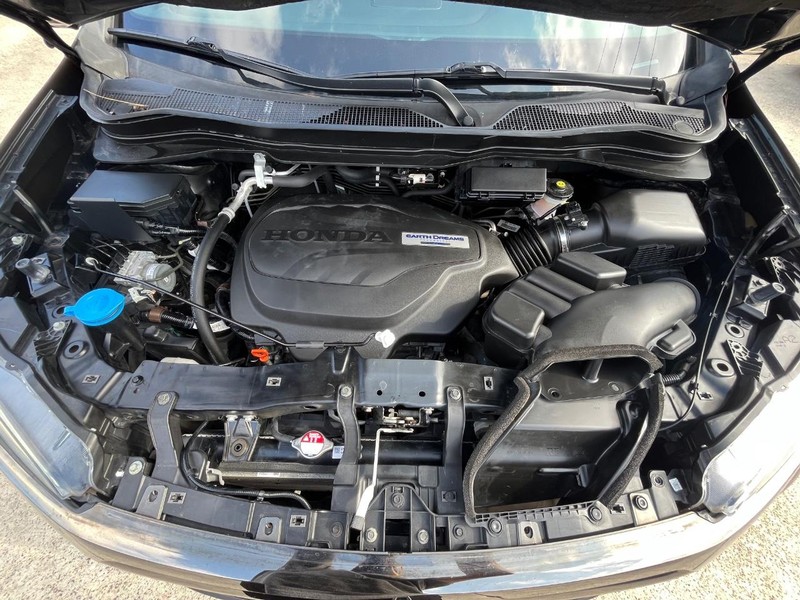 Honda Ridgeline Vehicle Full-screen Gallery Image 28