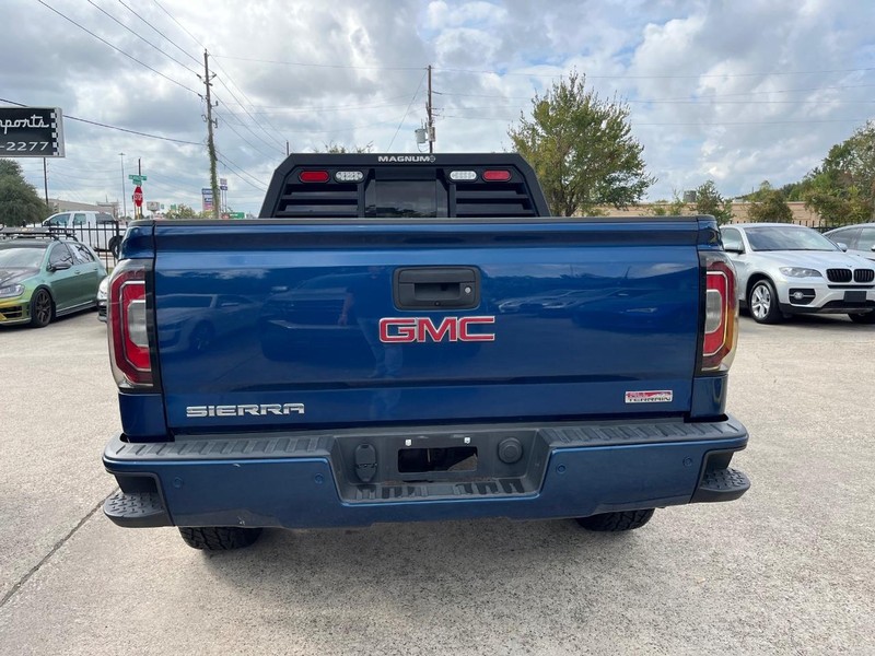 GMC Sierra 1500 Vehicle Full-screen Gallery Image 06