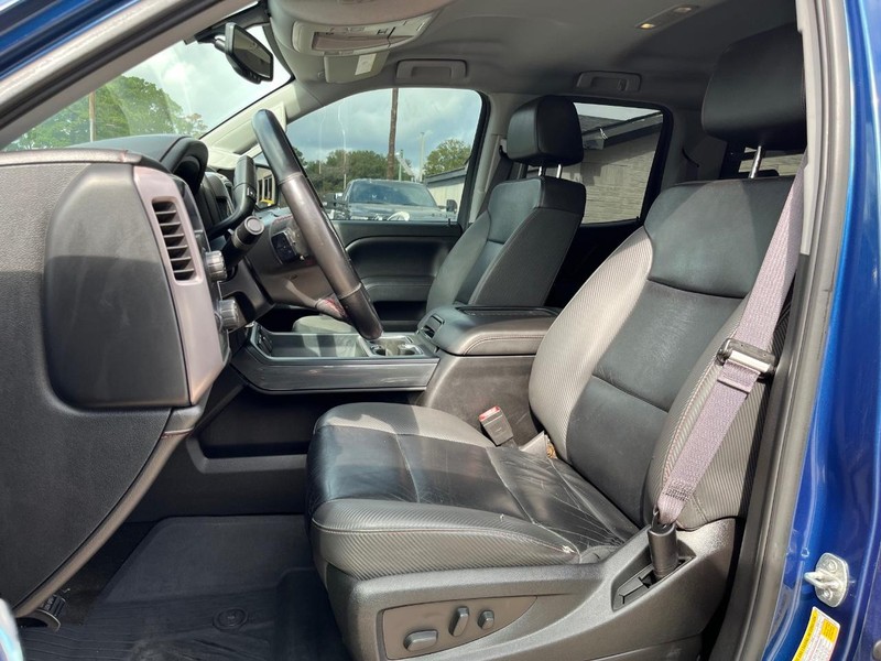 GMC Sierra 1500 Vehicle Full-screen Gallery Image 09