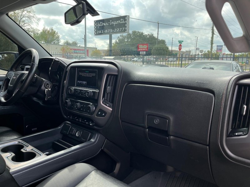 GMC Sierra 1500 Vehicle Full-screen Gallery Image 11