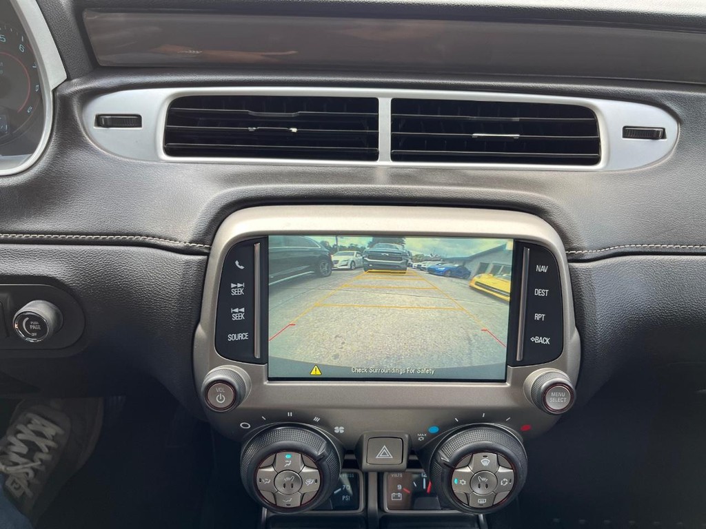 Chevrolet Camaro Vehicle Full-screen Gallery Image 20