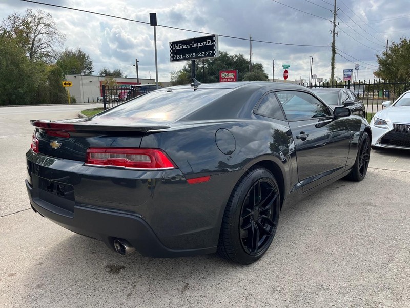 Chevrolet Camaro Vehicle Full-screen Gallery Image 06