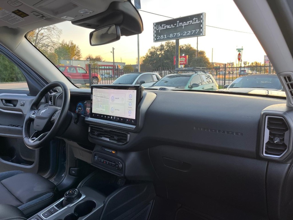 Ford Bronco Sport Vehicle Full-screen Gallery Image 13