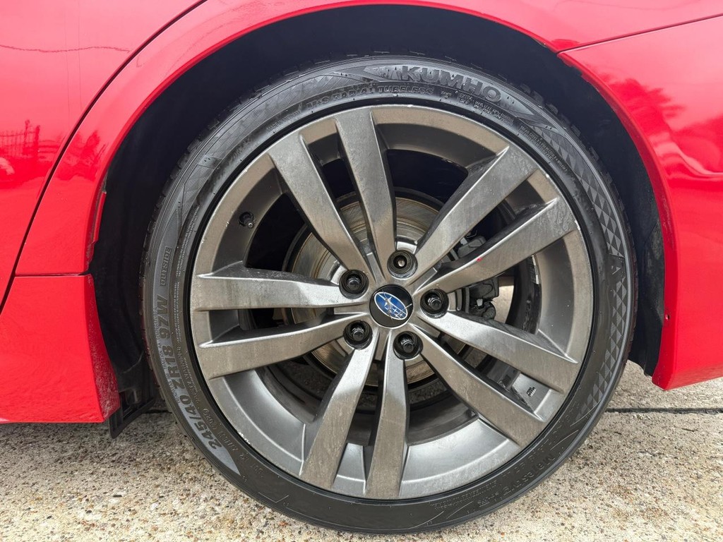 Subaru WRX Vehicle Full-screen Gallery Image 26