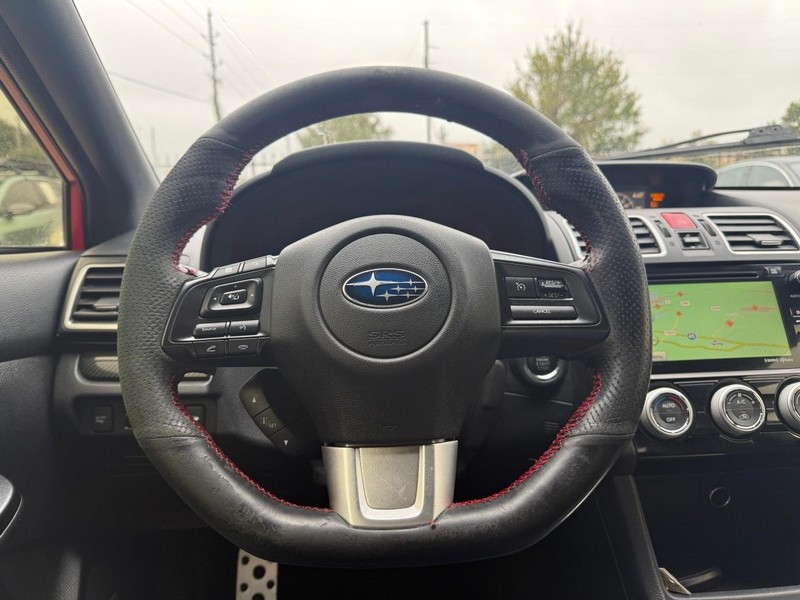 Subaru WRX Vehicle Full-screen Gallery Image 19