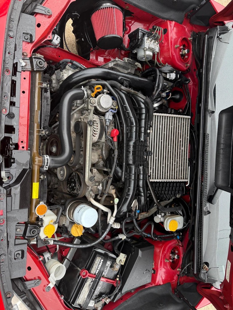 Subaru WRX Vehicle Full-screen Gallery Image 25