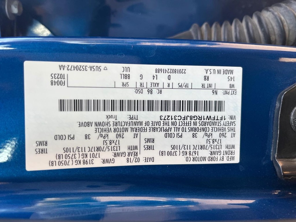 Ford F-150 Vehicle Full-screen Gallery Image 30