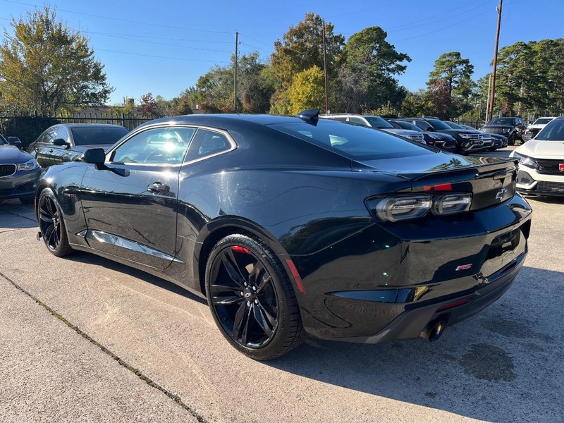 Chevrolet Camaro Vehicle Full-screen Gallery Image 08