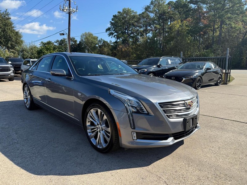 Cadillac CT6 Vehicle Full-screen Gallery Image 04