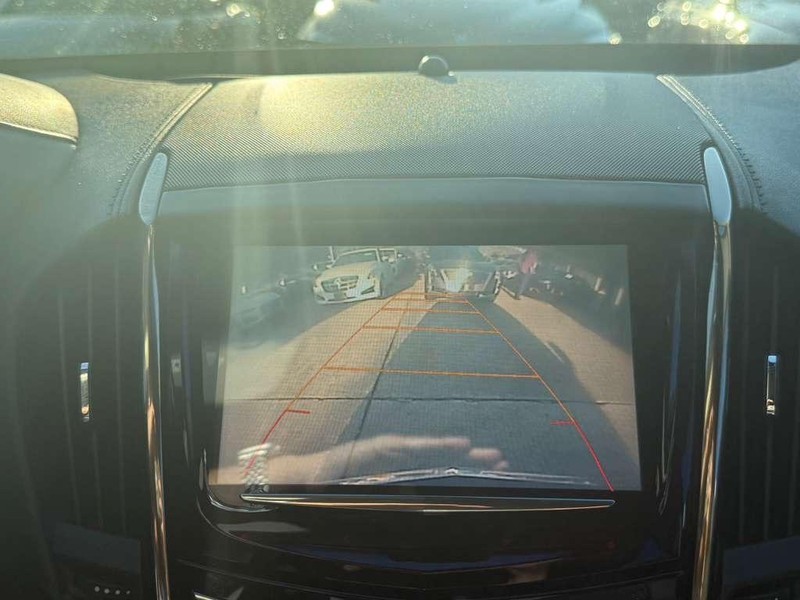 Cadillac ATS Sedan Vehicle Full-screen Gallery Image 21