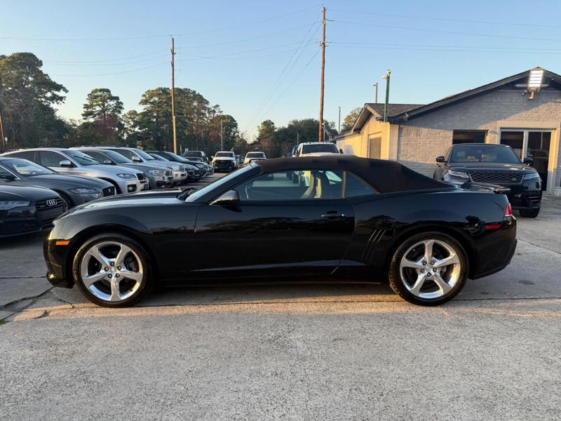 Chevrolet Camaro Vehicle Full-screen Gallery Image 17