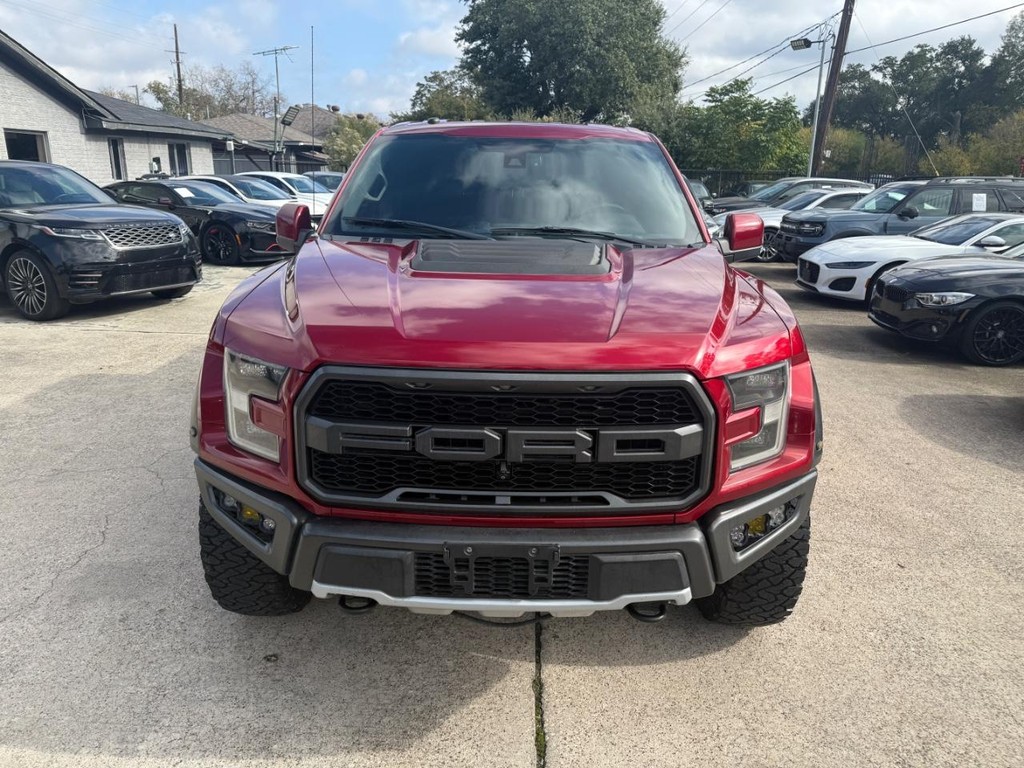 Ford F-150 Vehicle Full-screen Gallery Image 03