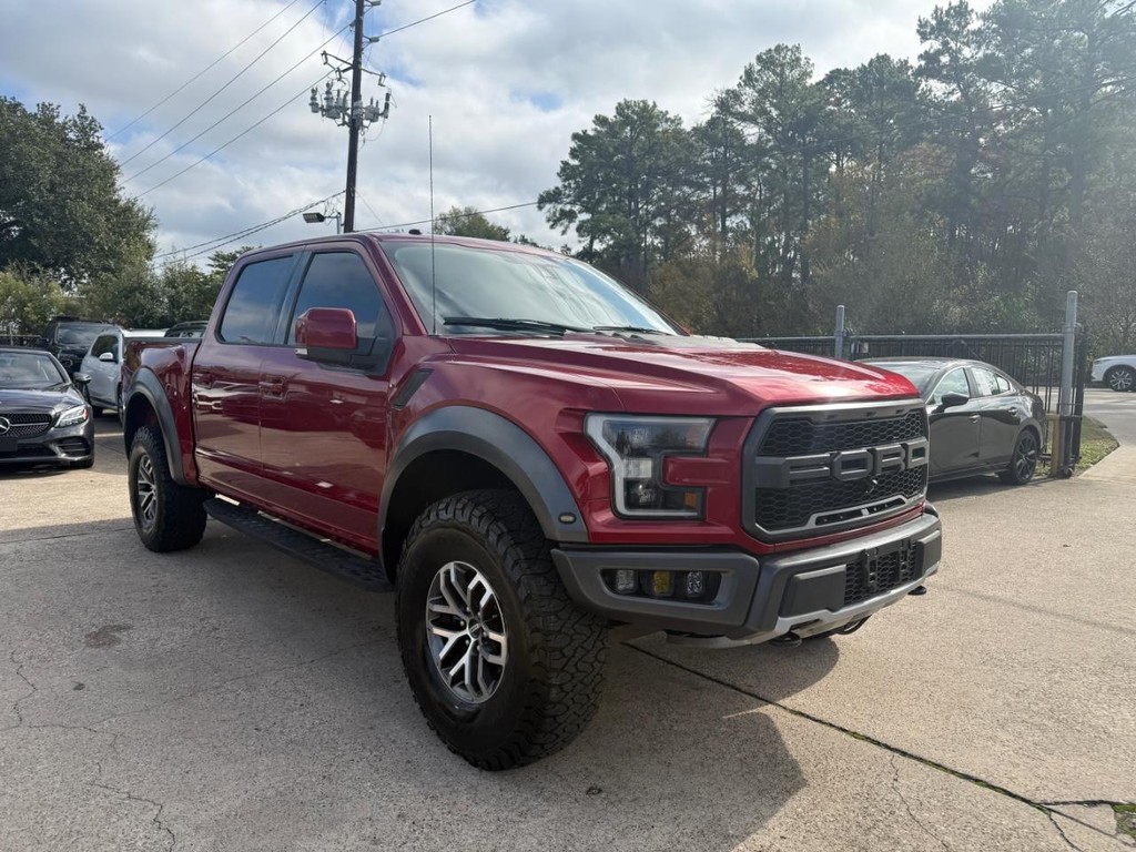 Ford F-150 Vehicle Full-screen Gallery Image 04