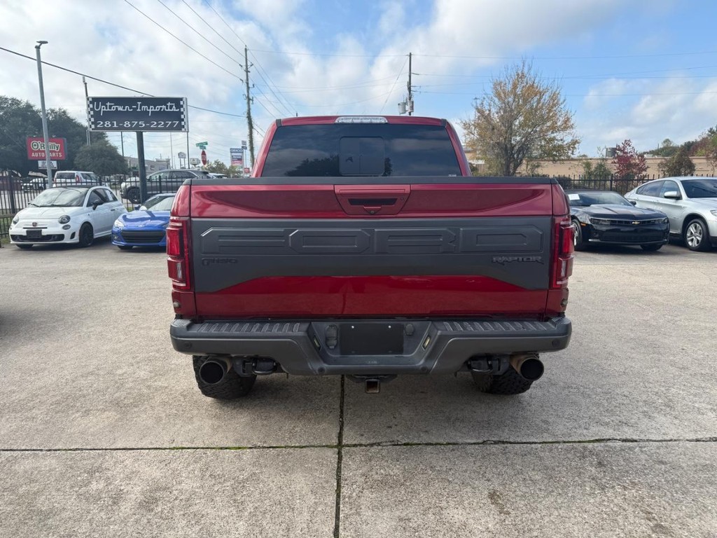 Ford F-150 Vehicle Full-screen Gallery Image 07