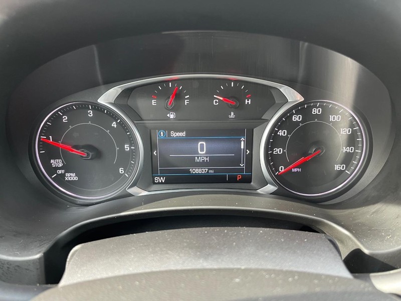 GMC Terrain Vehicle Full-screen Gallery Image 21