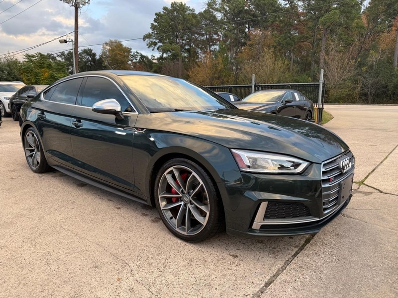 Audi S5 Sportback Vehicle Full-screen Gallery Image 04