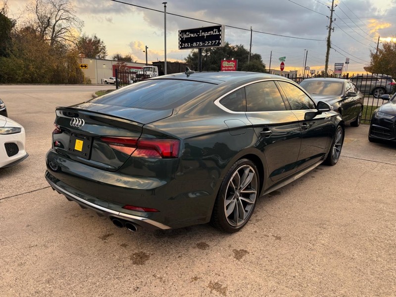 Audi S5 Sportback Vehicle Full-screen Gallery Image 06