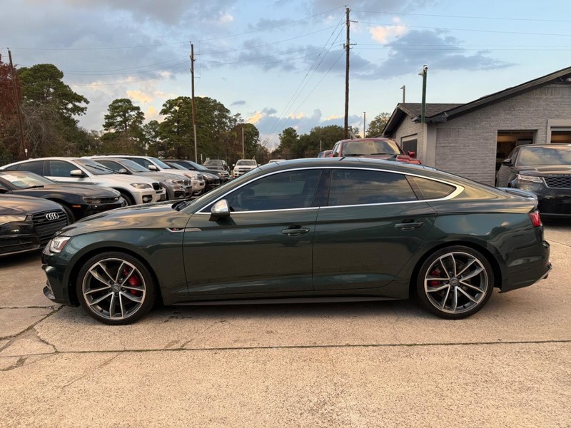 Audi S5 Sportback Vehicle Full-screen Gallery Image 09