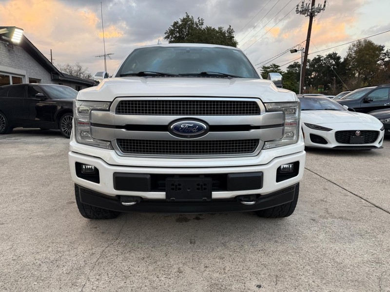 Ford F-150 Vehicle Full-screen Gallery Image 02