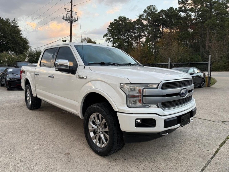 Ford F-150 Vehicle Full-screen Gallery Image 04