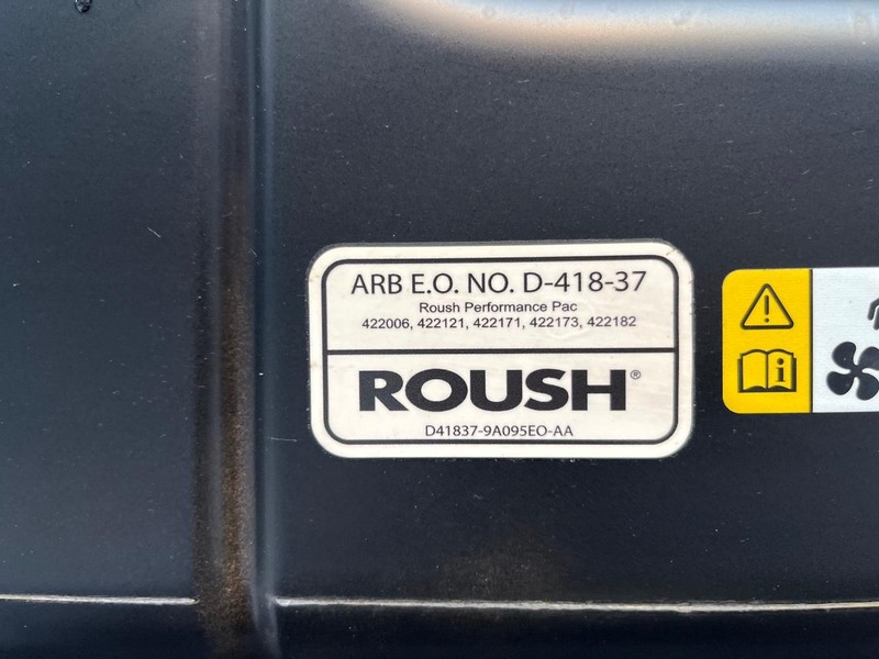 Ford F-150 Vehicle Full-screen Gallery Image 26