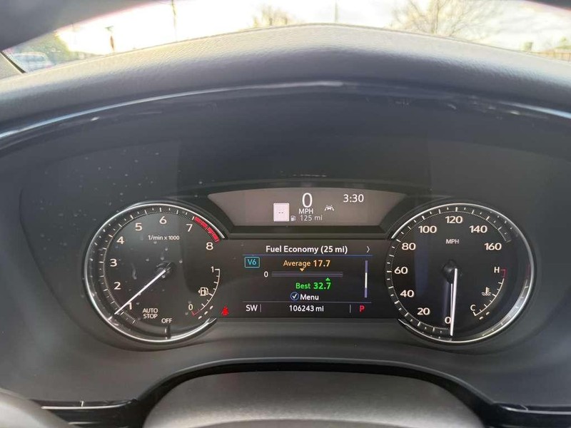 Cadillac XT6 Vehicle Full-screen Gallery Image 22