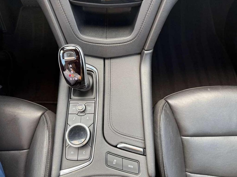 Cadillac XT6 Vehicle Full-screen Gallery Image 27