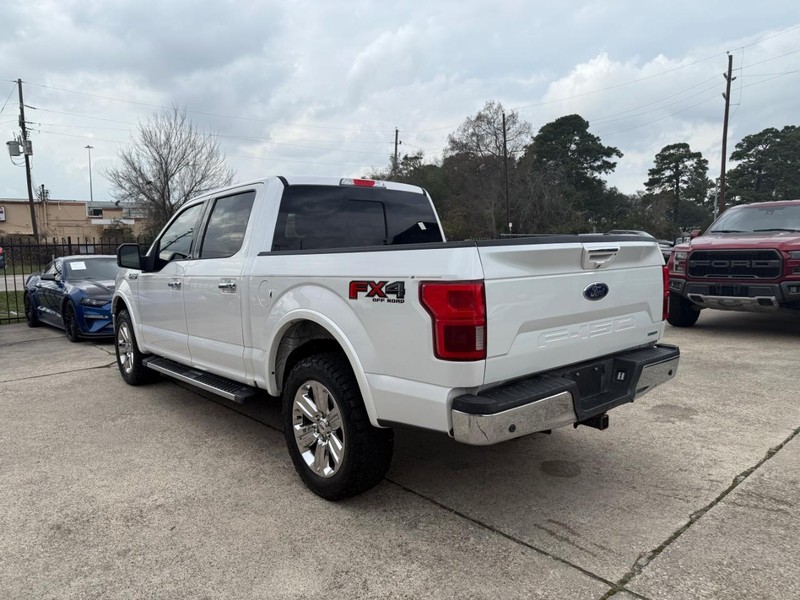 Ford F-150 Vehicle Full-screen Gallery Image 09