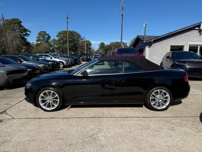 Audi A5 Vehicle Full-screen Gallery Image 16