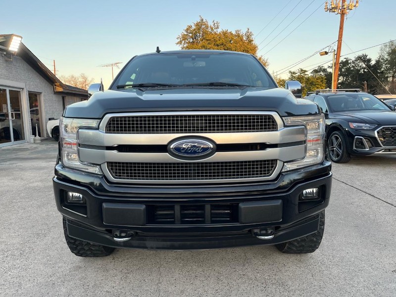 Ford F-150 Vehicle Full-screen Gallery Image 02