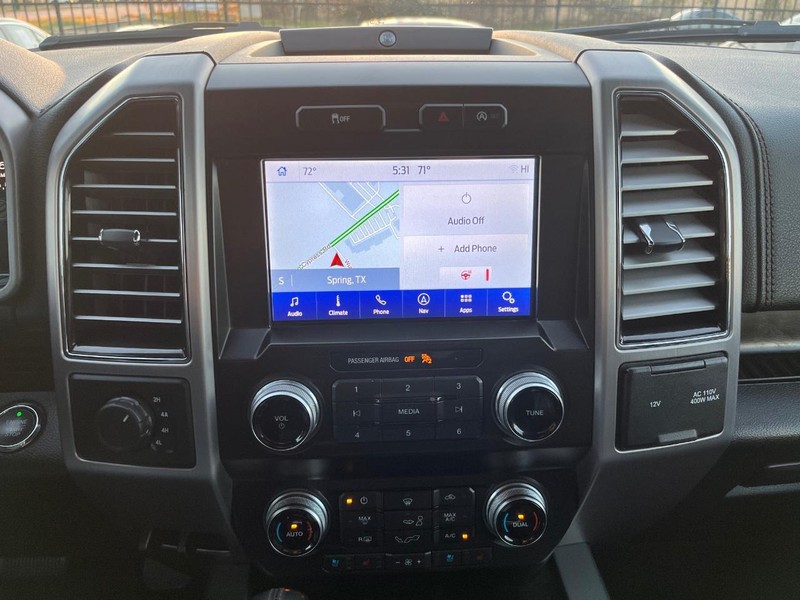 Ford F-150 Vehicle Full-screen Gallery Image 22