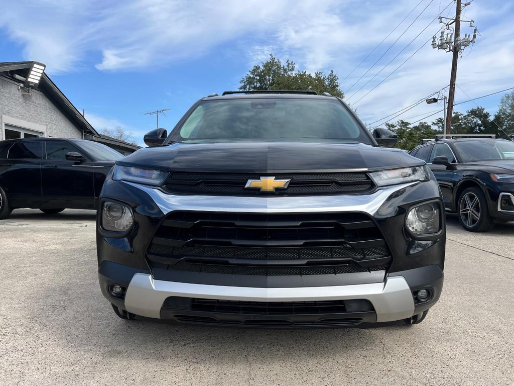 Chevrolet TrailBlazer Vehicle Full-screen Gallery Image 02