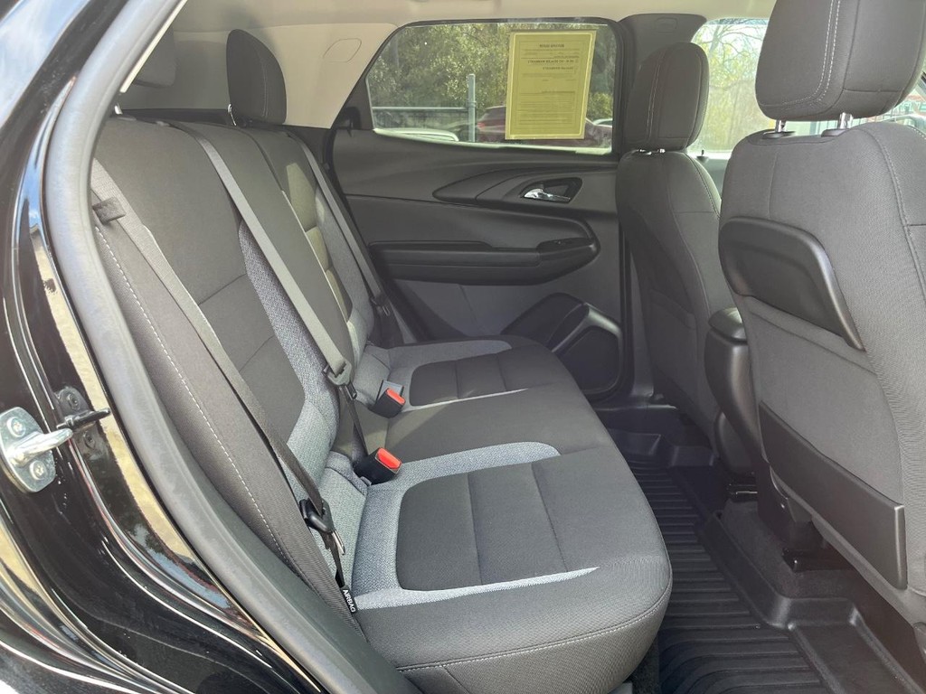 Chevrolet TrailBlazer Vehicle Full-screen Gallery Image 16