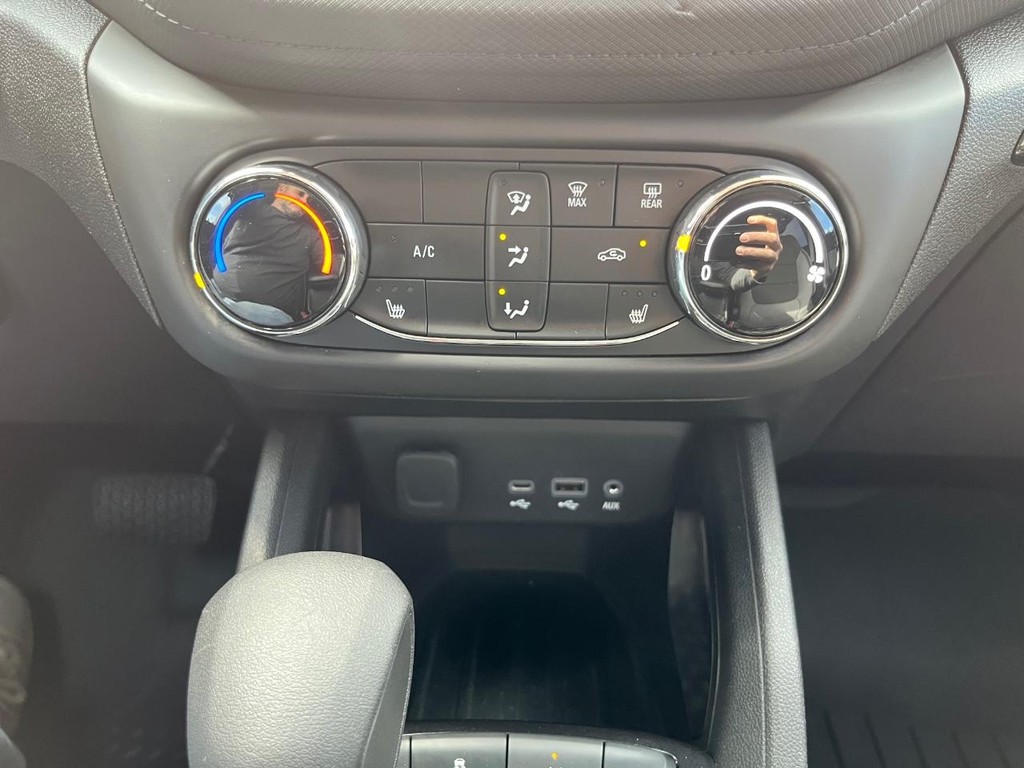 Chevrolet TrailBlazer Vehicle Full-screen Gallery Image 24