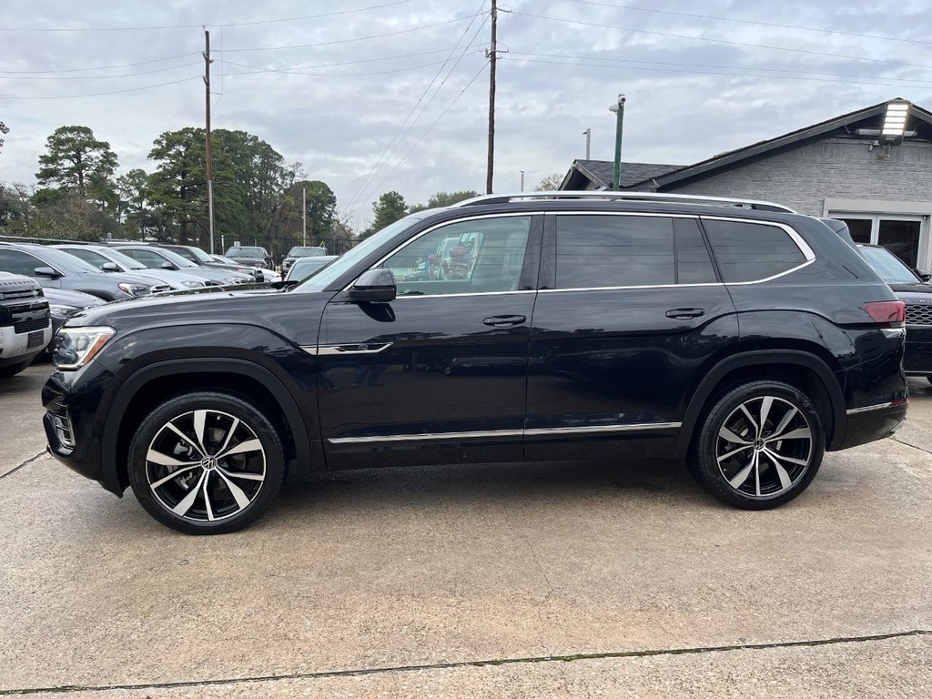 Volkswagen Atlas Vehicle Full-screen Gallery Image 09