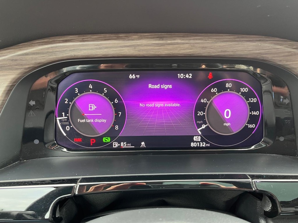 Volkswagen Atlas Vehicle Full-screen Gallery Image 22