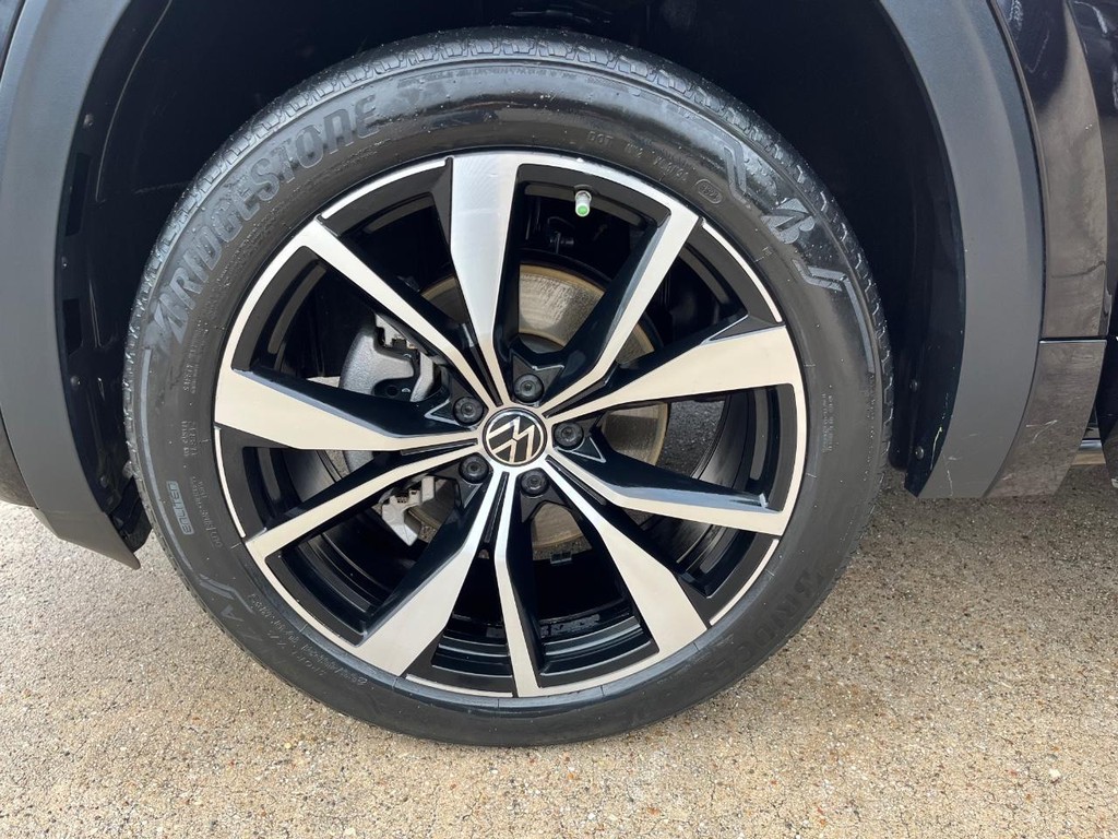 Volkswagen Atlas Vehicle Full-screen Gallery Image 28